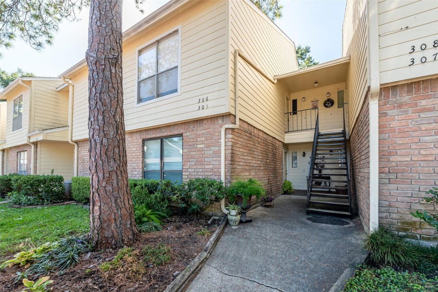 Property photo for 14515 Wunderlich Drive, #306, Houston, TX