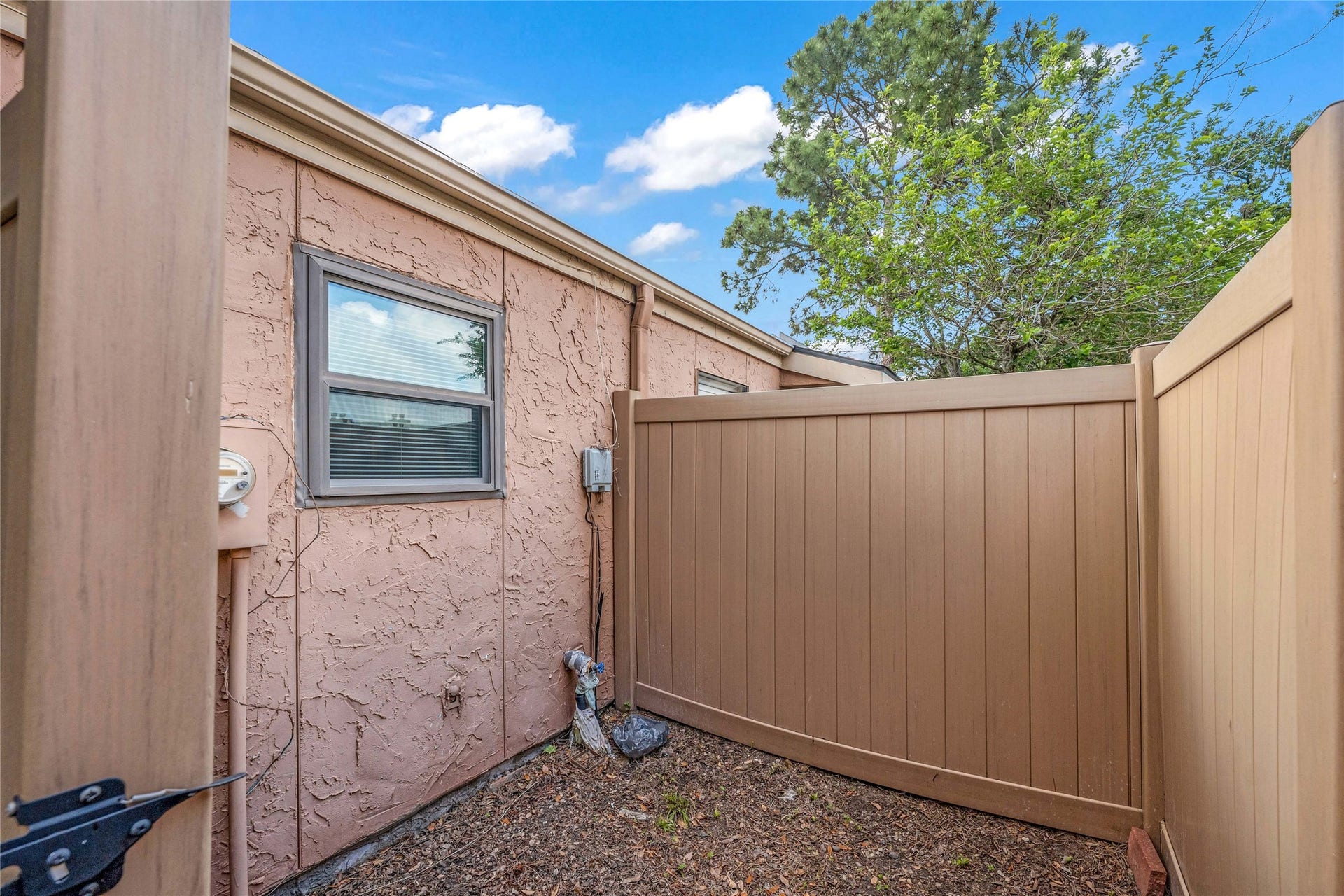 2453 Briarwest Boulevard, Houston, TX 77077 2453 Briarwest Boulevard, Houston, TX 77077