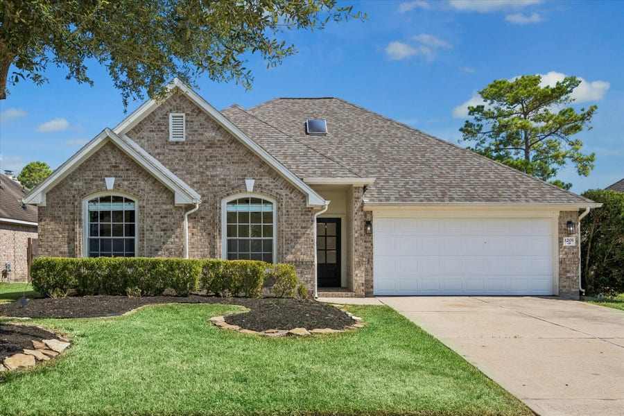 Property photo for 1205 Pine Field, Pearland, TX