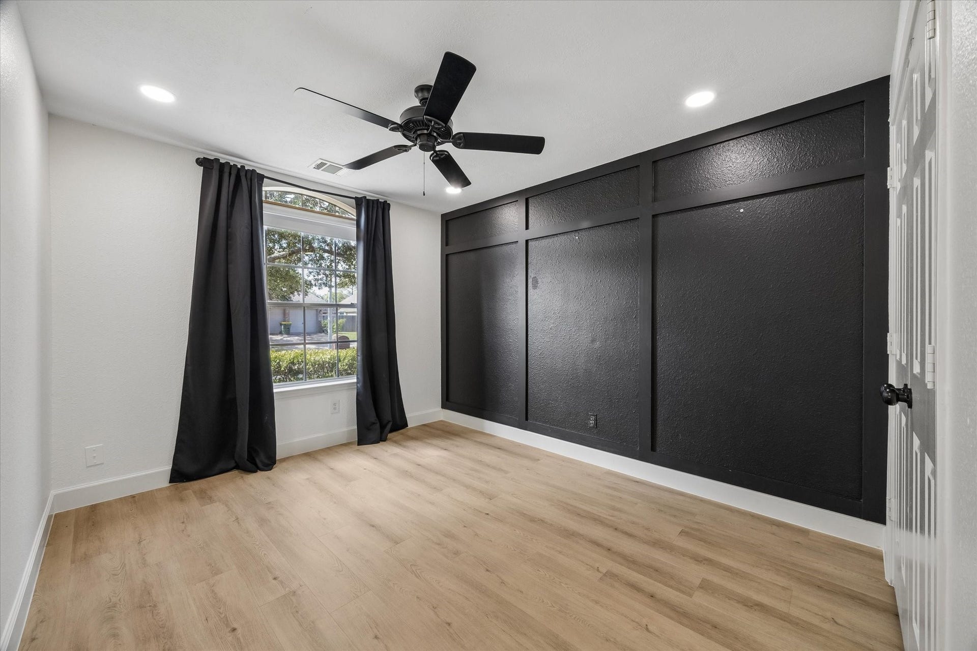 1205 Pine Field, Pearland, TX 77581