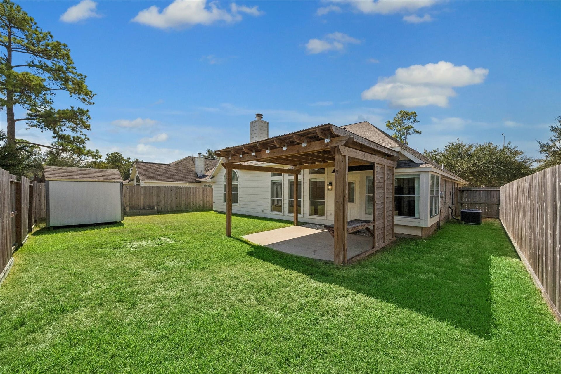 1205 Pine Field, Pearland, TX 77581