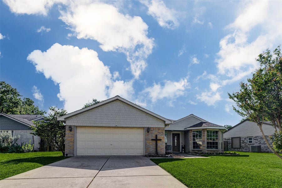 Property photo for 1419 Mayweather Lane, Richmond, TX