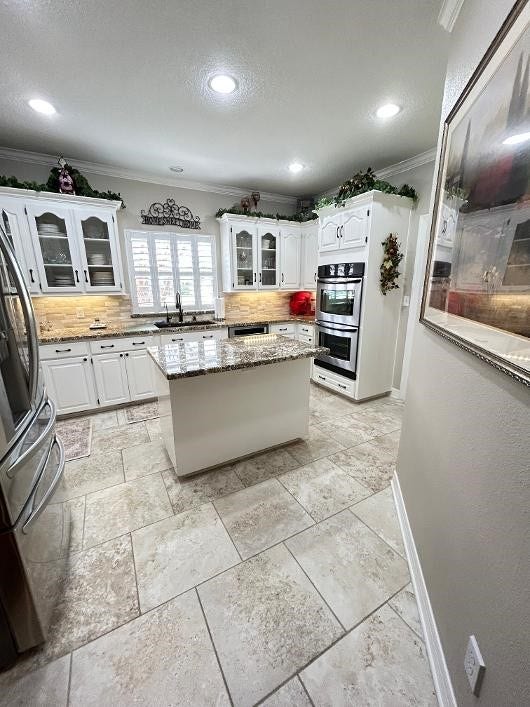 308 Rosemary Lane, Lake Jackson, TX 77566 308 Rosemary Lane, Lake Jackson, TX 77566