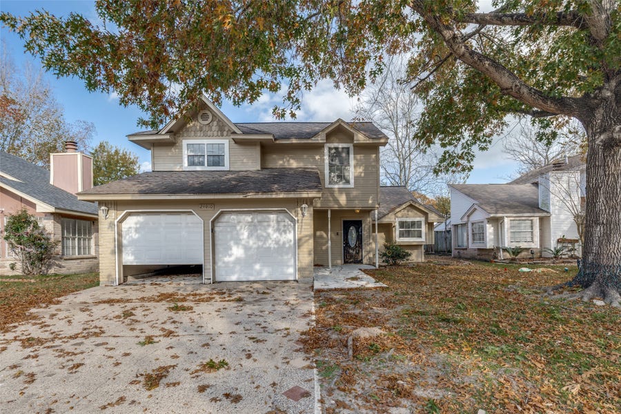 Property photo for 24010 Landing Way Drive, Spring, TX