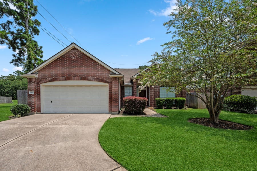 Property photo for 1914 Eastwood Lake Court, Kingwood, TX