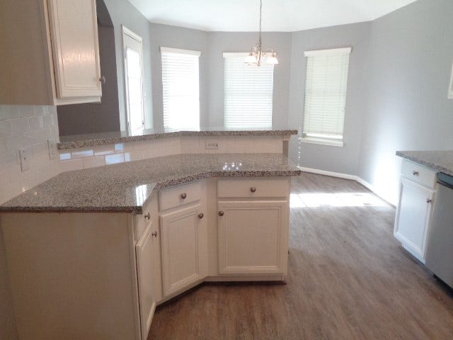 447 N Compass Rose Circle, Crosby, TX 77532 447 N Compass Rose Circle, Crosby, TX 77532