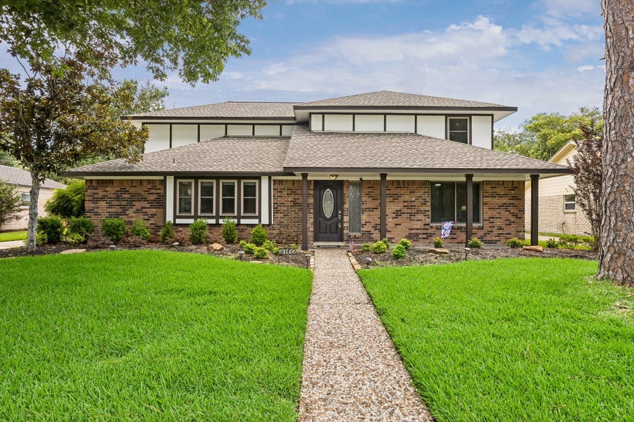 Property photo for 3702 Millbridge Drive, Houston, TX