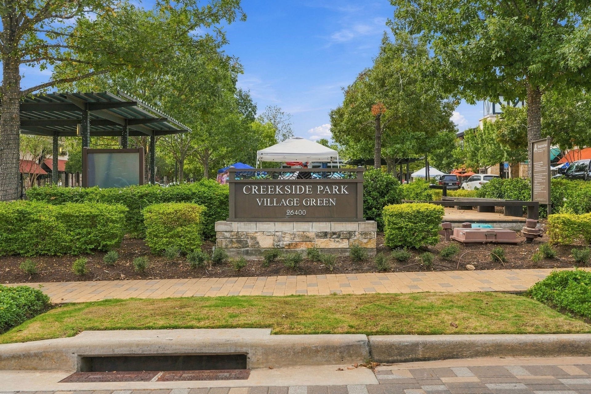 22 Jaspers Place, Spring, TX 77389