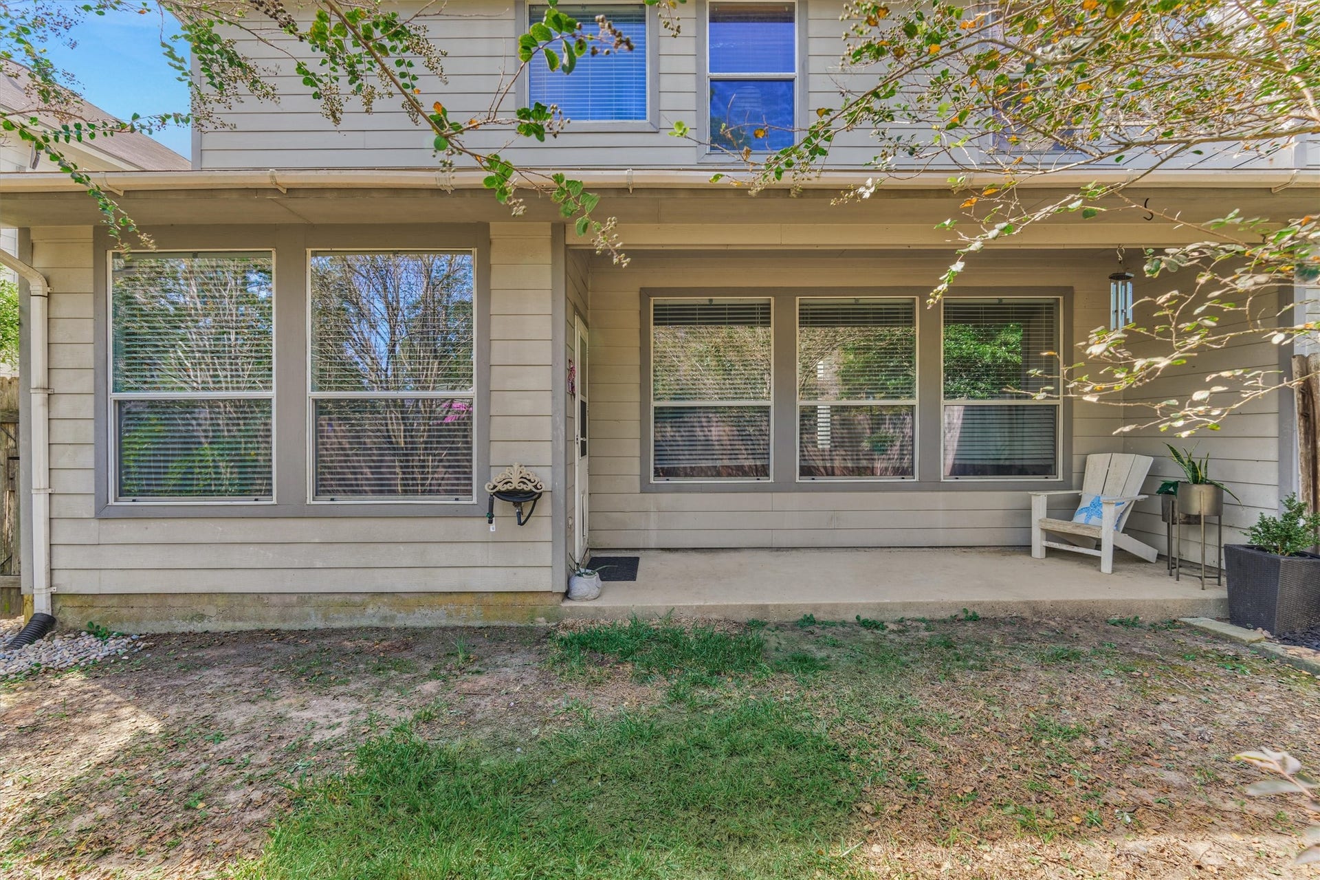 38 E Burberry Circle, The Woodlands, TX 77384 38 E Burberry Circle, The Woodlands, TX 77384