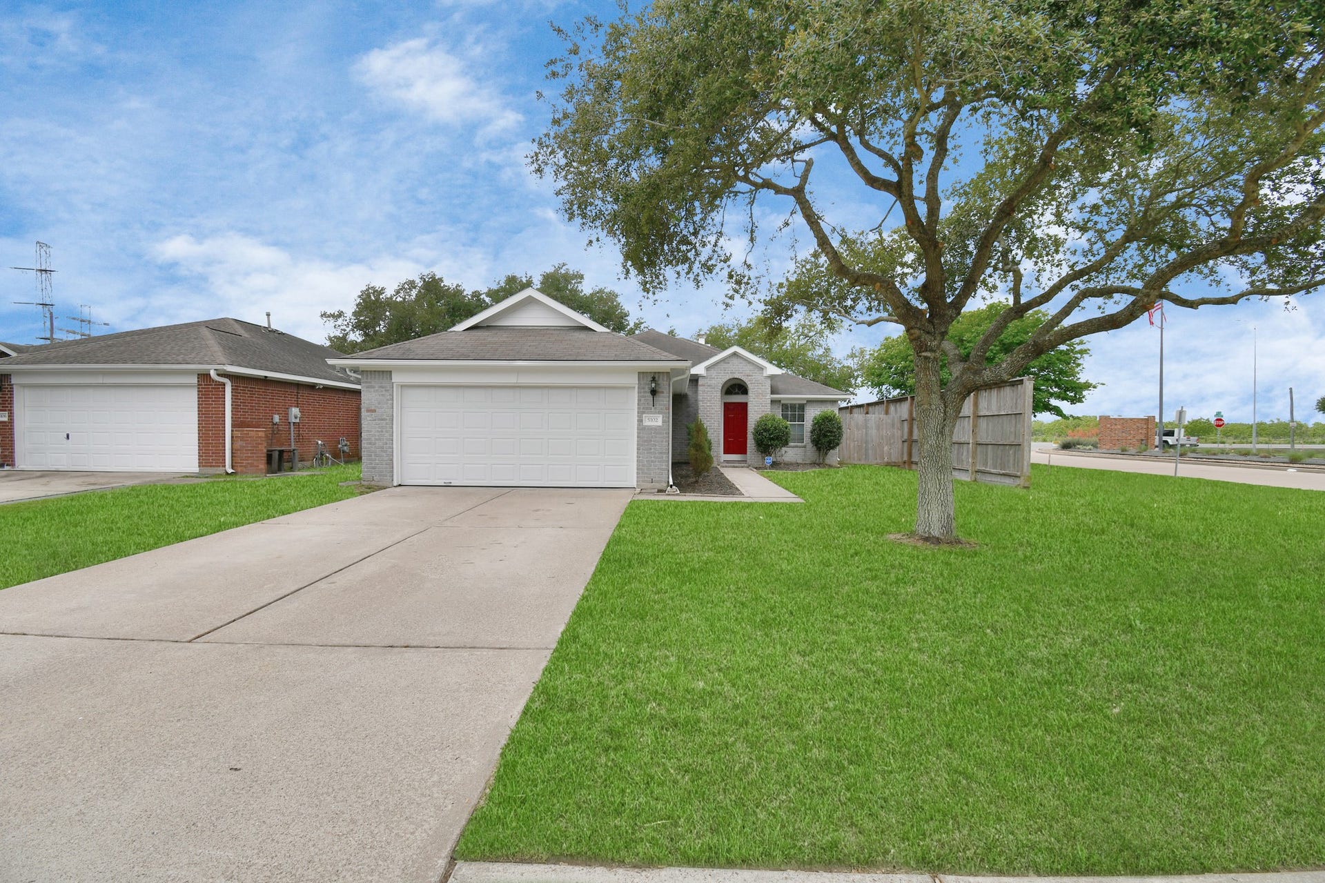 5102 Chase Park Court, Bacliff, TX 77518 5102 Chase Park Court, Bacliff, TX 77518