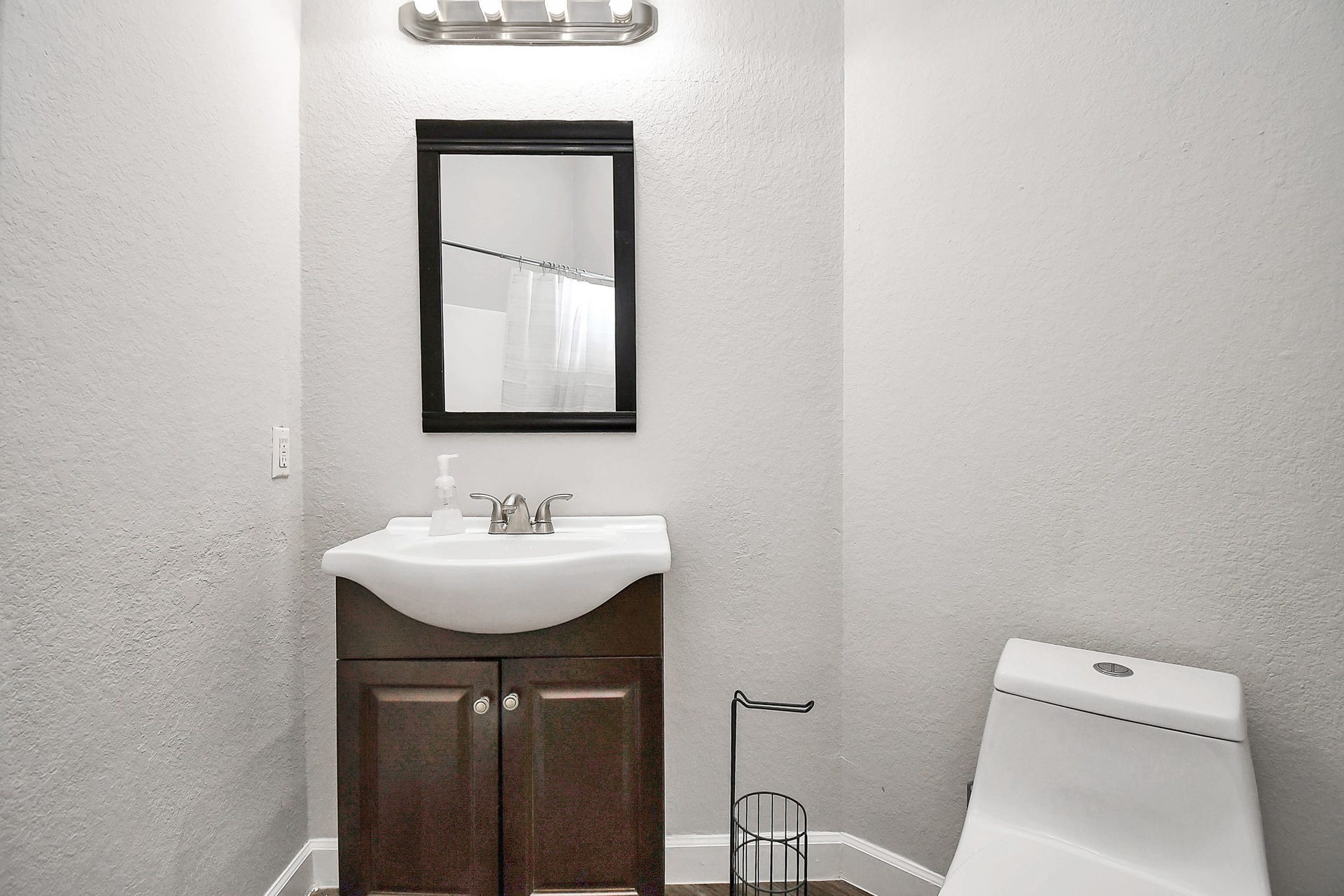 5102 Chase Park Court, Bacliff, TX 77518 5102 Chase Park Court, Bacliff, TX 77518