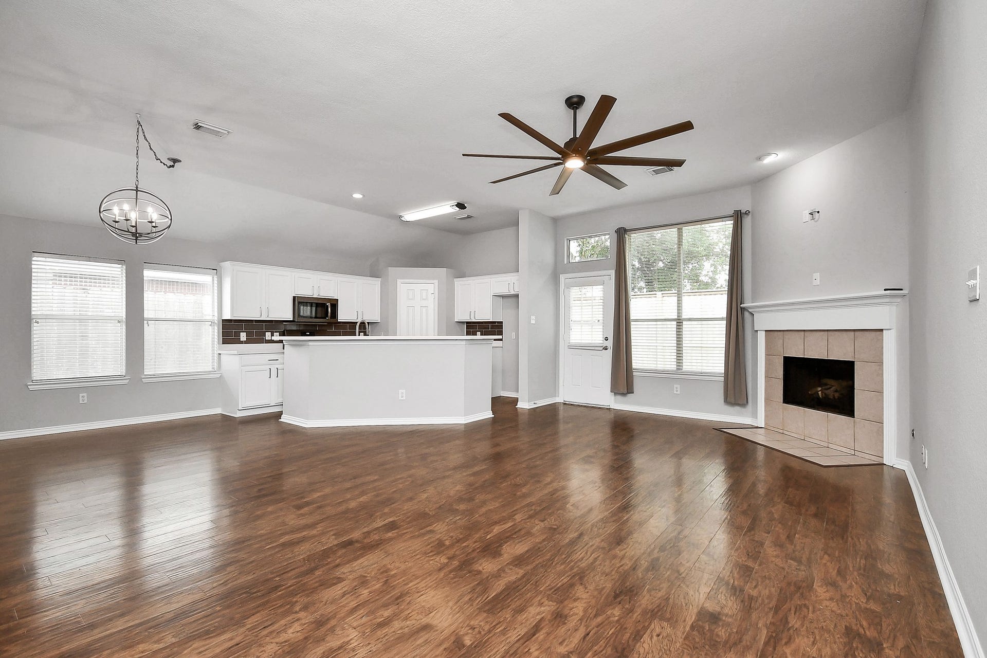 5102 Chase Park Court, Bacliff, TX 77518 5102 Chase Park Court, Bacliff, TX 77518