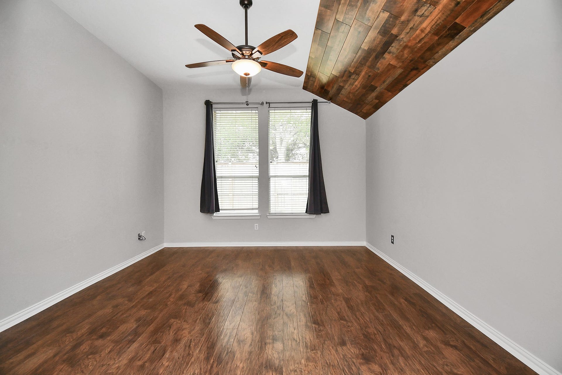 5102 Chase Park Court, Bacliff, TX 77518 5102 Chase Park Court, Bacliff, TX 77518