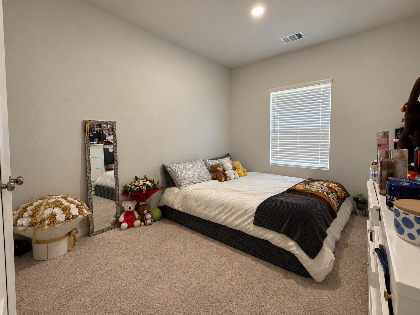 Spacious 3rd Bedroom