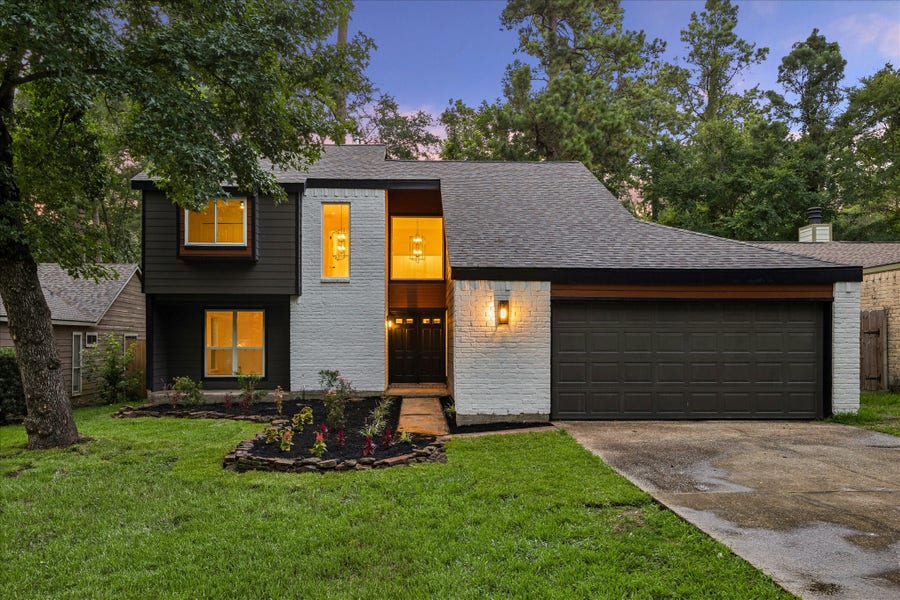 Property photo for 85 Yewleaf Drive, Spring, TX