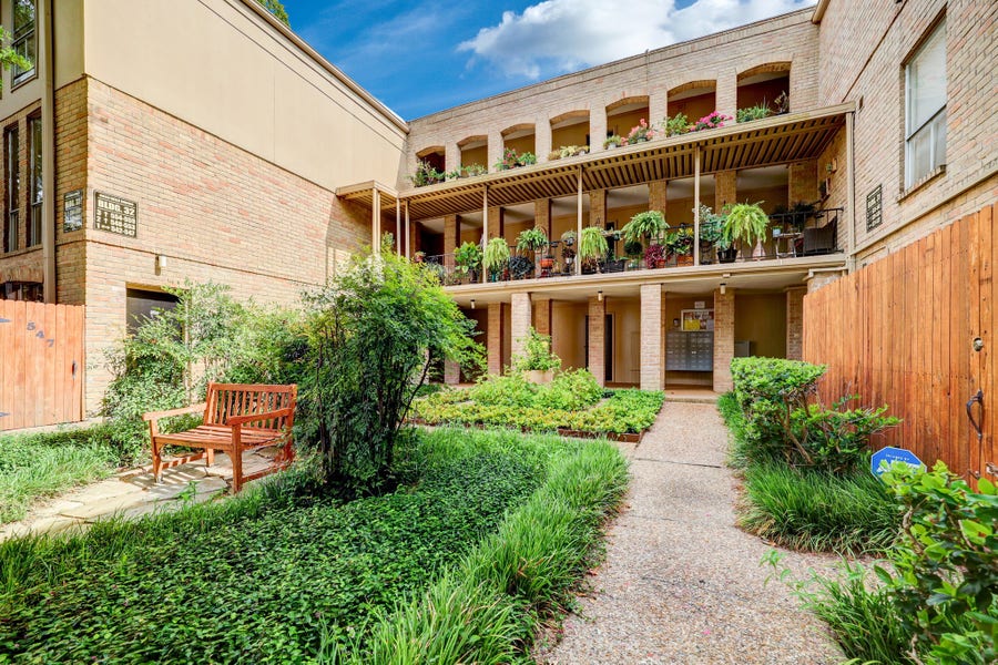 Property photo for 4633 Wild Indigo Street, #542, Houston, TX