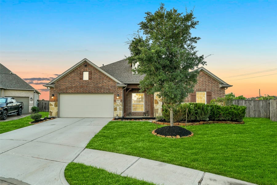 Property photo for 21826 Soncy Way, Tomball, TX