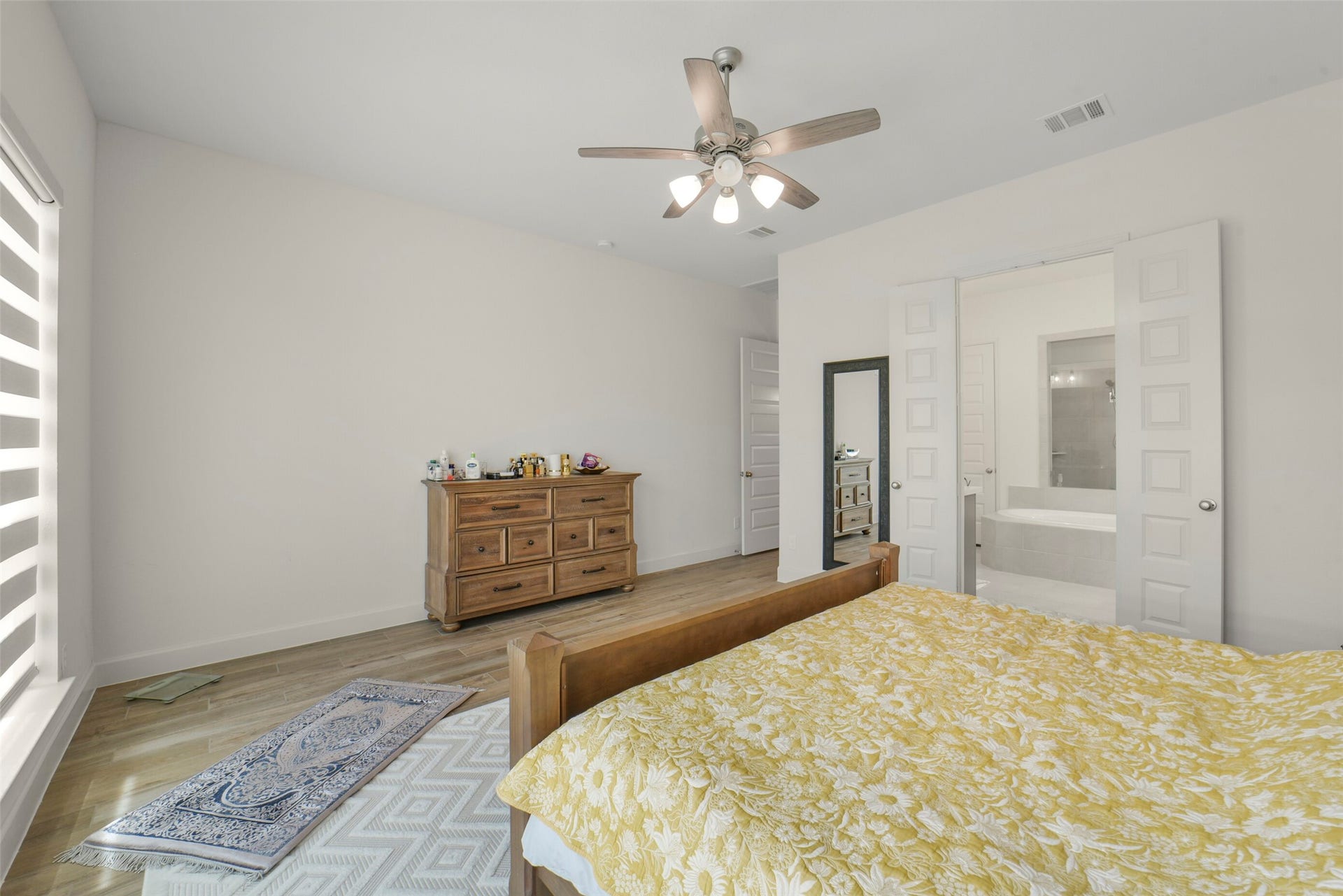 Generous layout easily accommodates oversized furnishings.