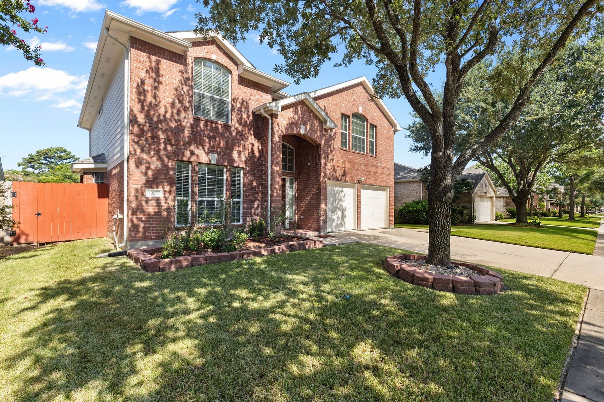 19327 Cloud Peak Drive, Tomball, TX 77377 19327 Cloud Peak Drive, Tomball, TX 77377