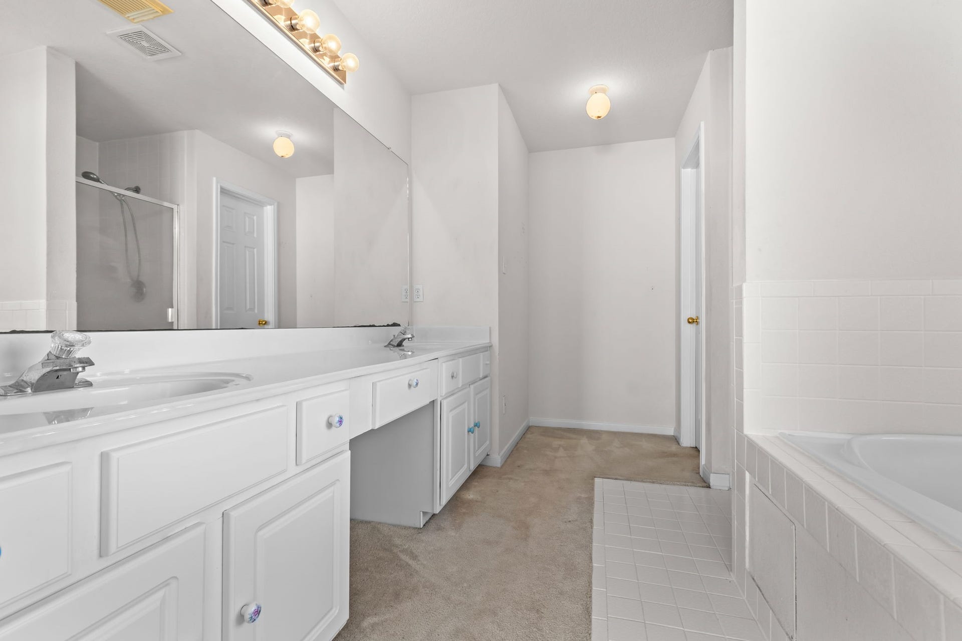 19327 Cloud Peak Drive, Tomball, TX 77377 19327 Cloud Peak Drive, Tomball, TX 77377