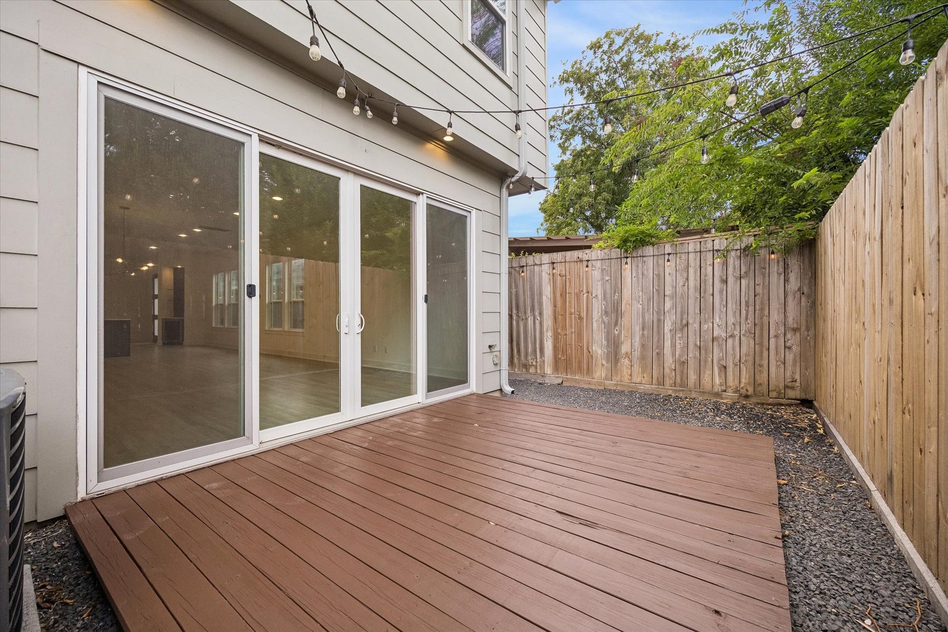 1111 Louise Street, Houston, TX 77009 1111 Louise Street, Houston, TX 77009
