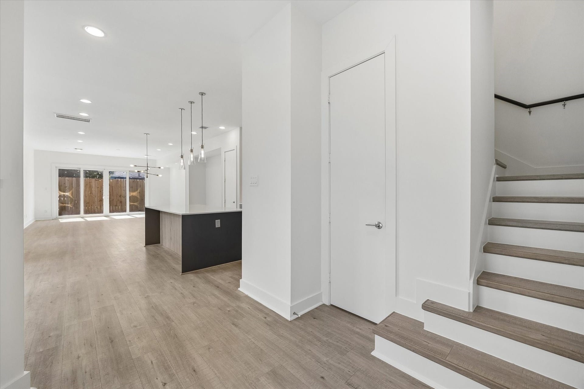 1111 Louise Street, Houston, TX 77009 1111 Louise Street, Houston, TX 77009