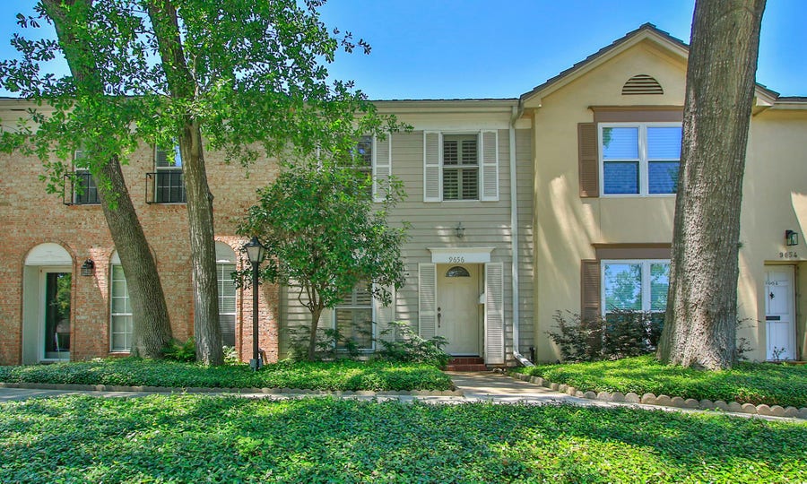 Property photo for 9656 Westview Drive, #8, Houston, TX