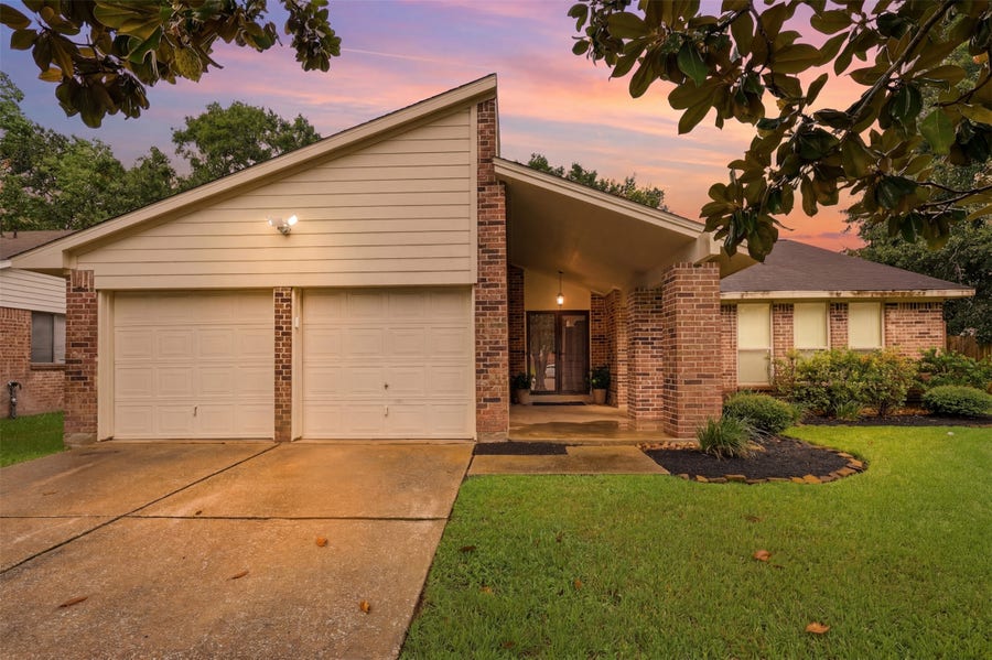 Property photo for 17506 Favor Bend Court, Humble, TX