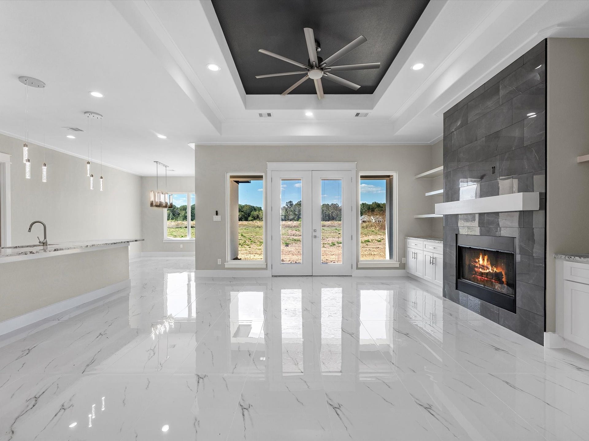 1336 Road 66113, Dayton, TX 77535 All images are for illustrative purposes only and are intended to convey the concept and vision of the home. Images are for guidance only,