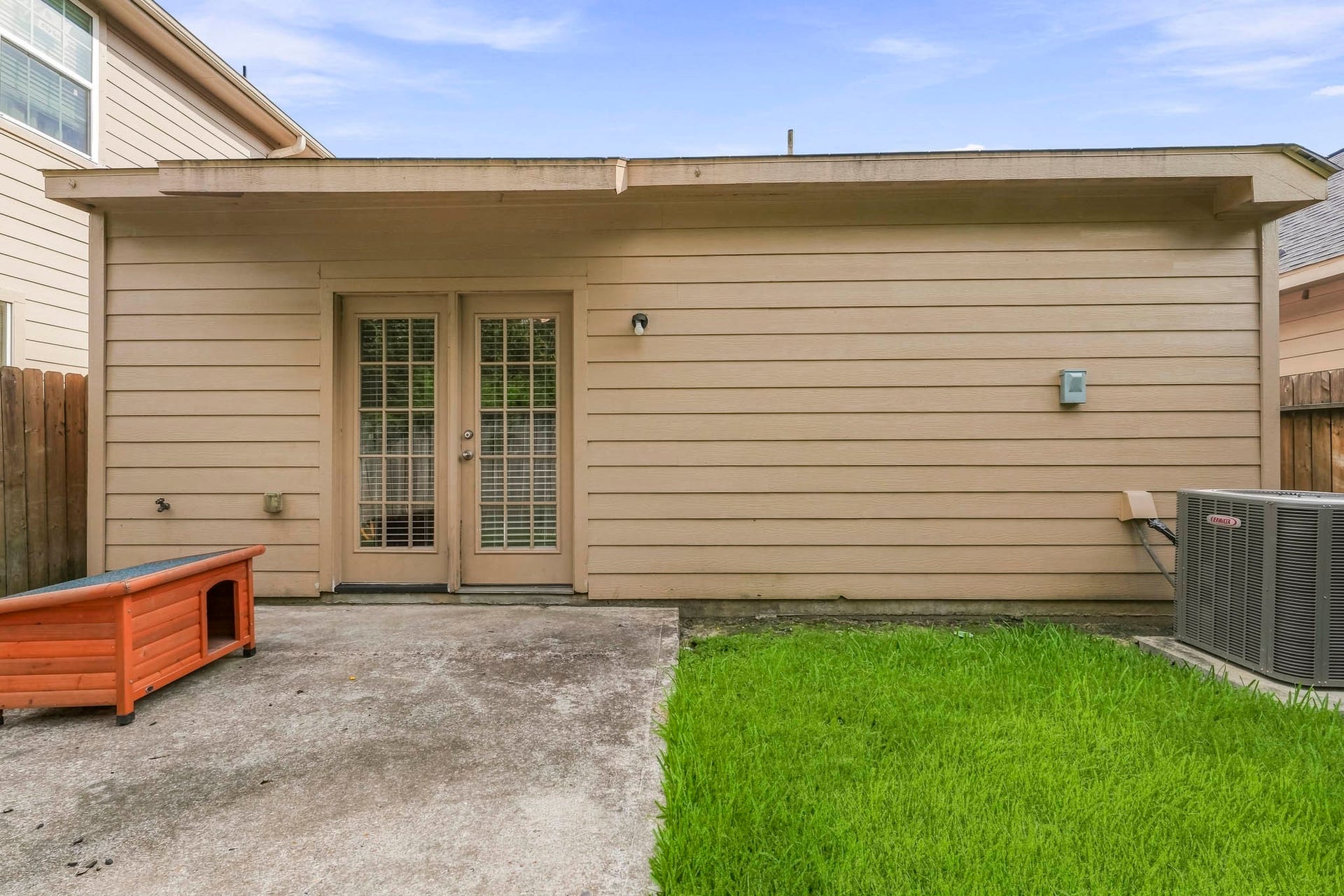 11020 Panther Court, Houston, TX 77099 11020 Panther Court, Houston, TX 77099