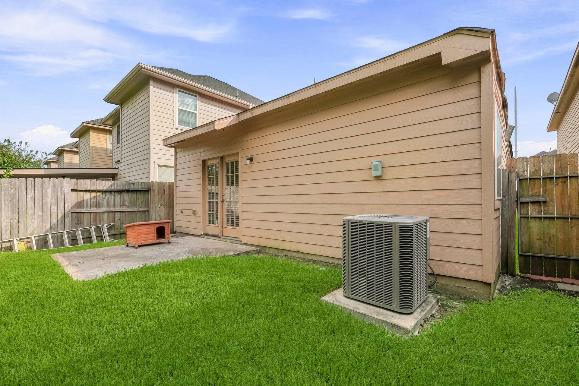 11020 Panther Court, Houston, TX 77099 11020 Panther Court, Houston, TX 77099