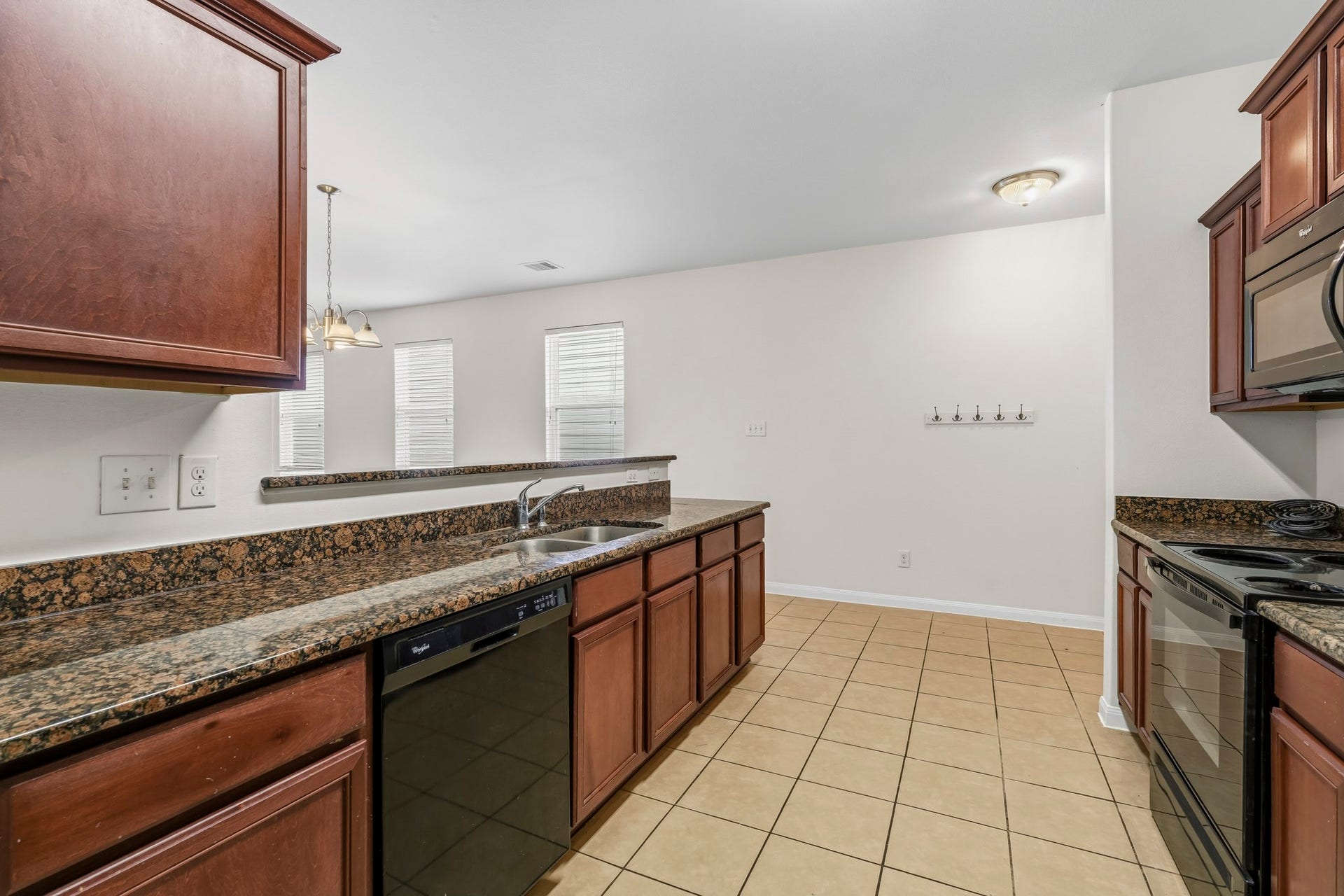 11020 Panther Court, Houston, TX 77099 11020 Panther Court, Houston, TX 77099