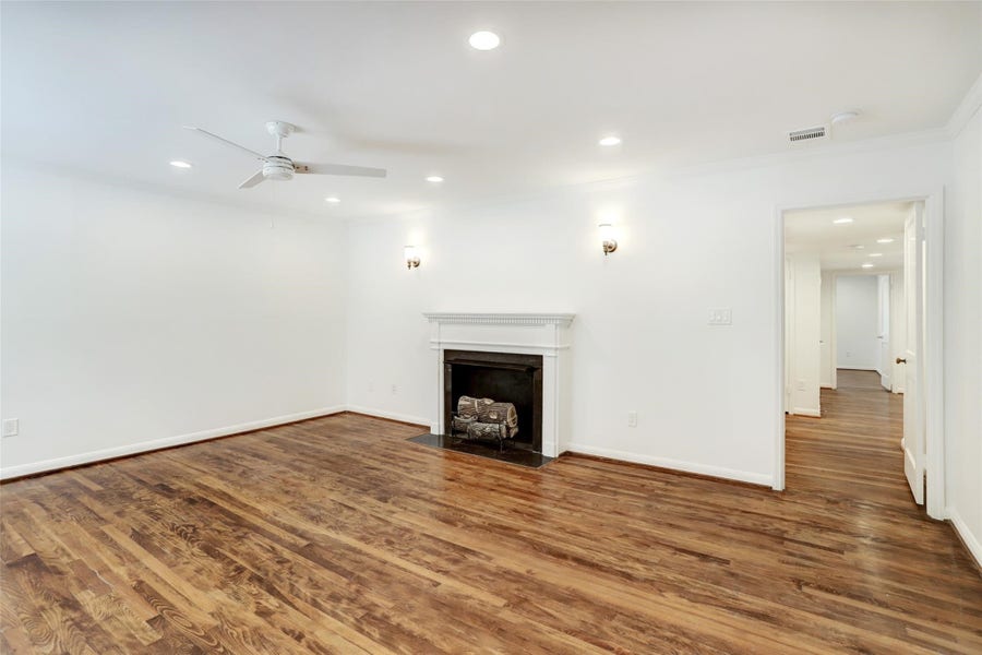Property photo for 2009 South Boulevard, Houston, TX