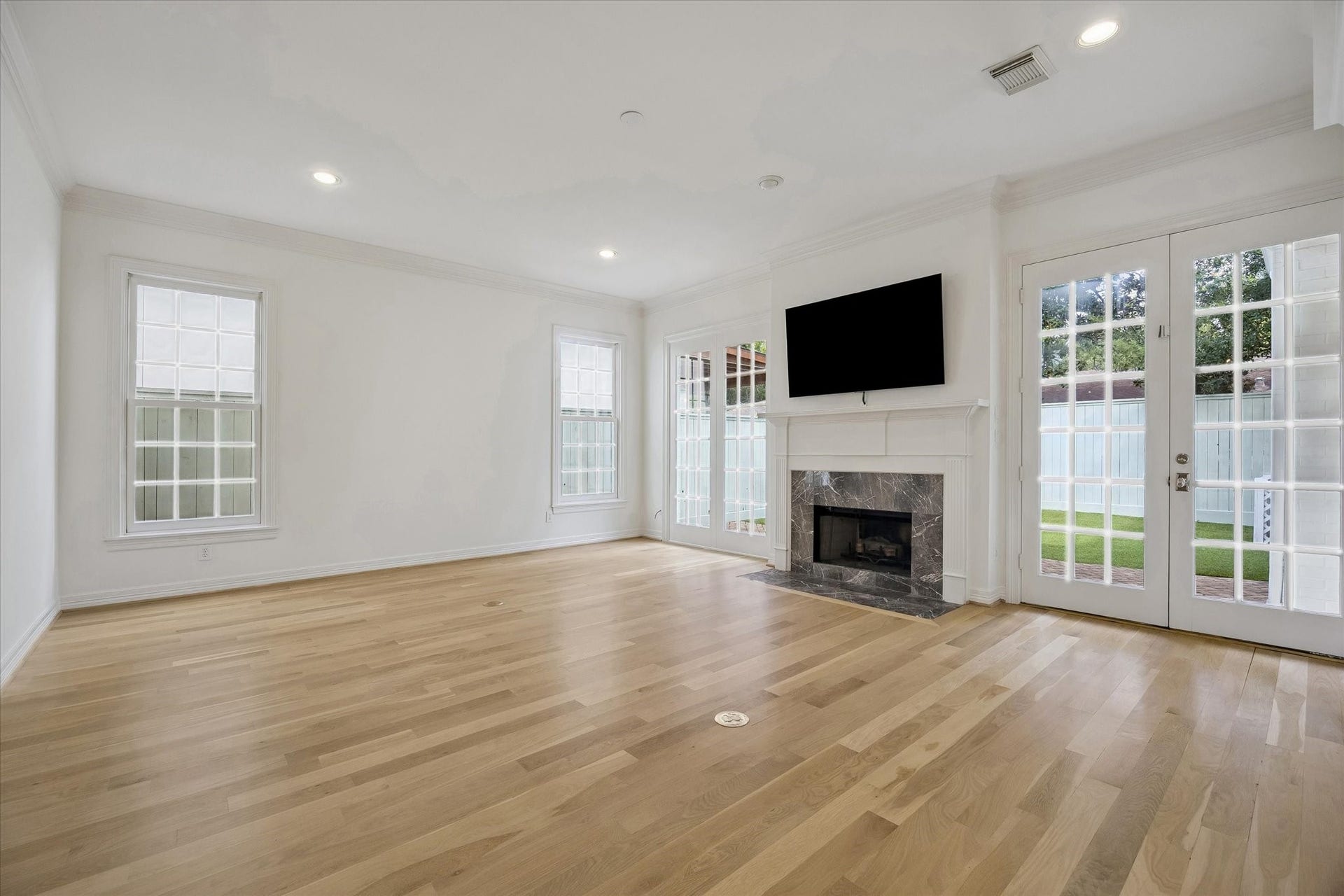 4012 Villanova Street, West University Place, TX 77005