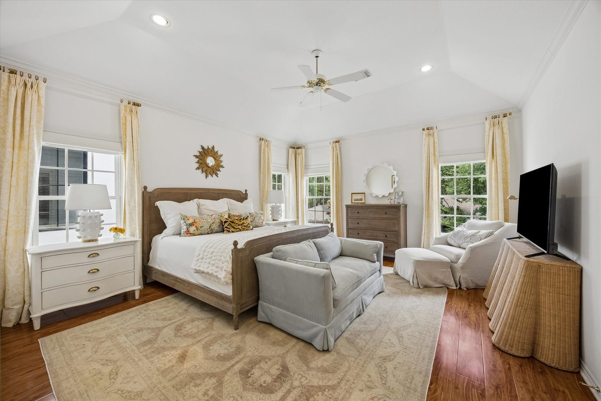 4012 Villanova Street, West University Place, TX 77005