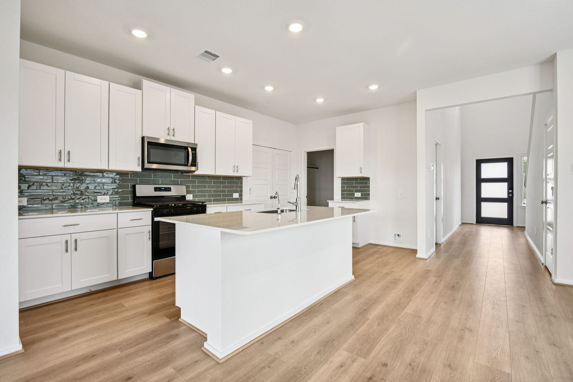 14227 Granger Pointe Lane, Conroe, TX 77302 14227 Granger Pointe Lane, Conroe, TX 77302
