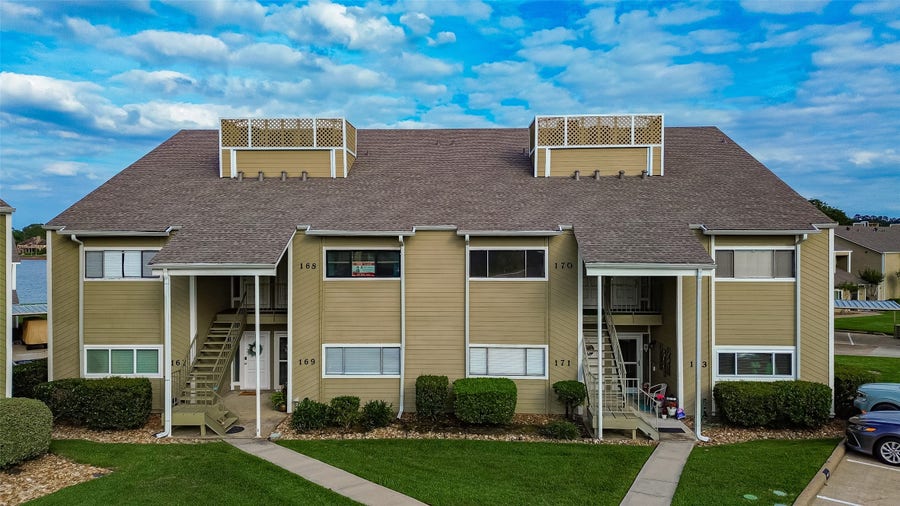 Property photo for 168 April Point Drive S, #168, Conroe, TX