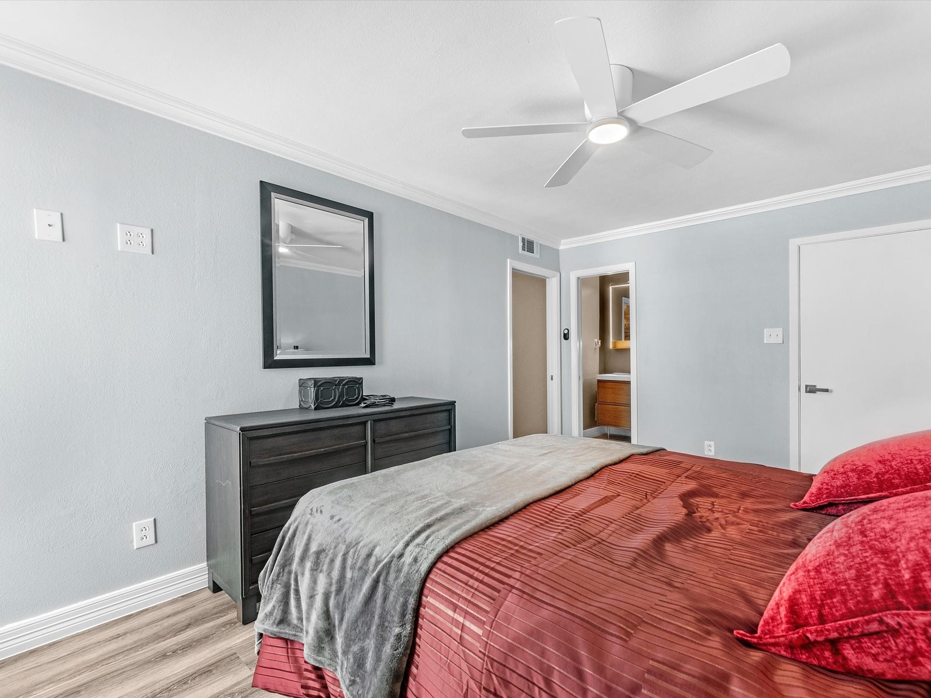 505 Westcott Street, #308, Houston, TX 77007
