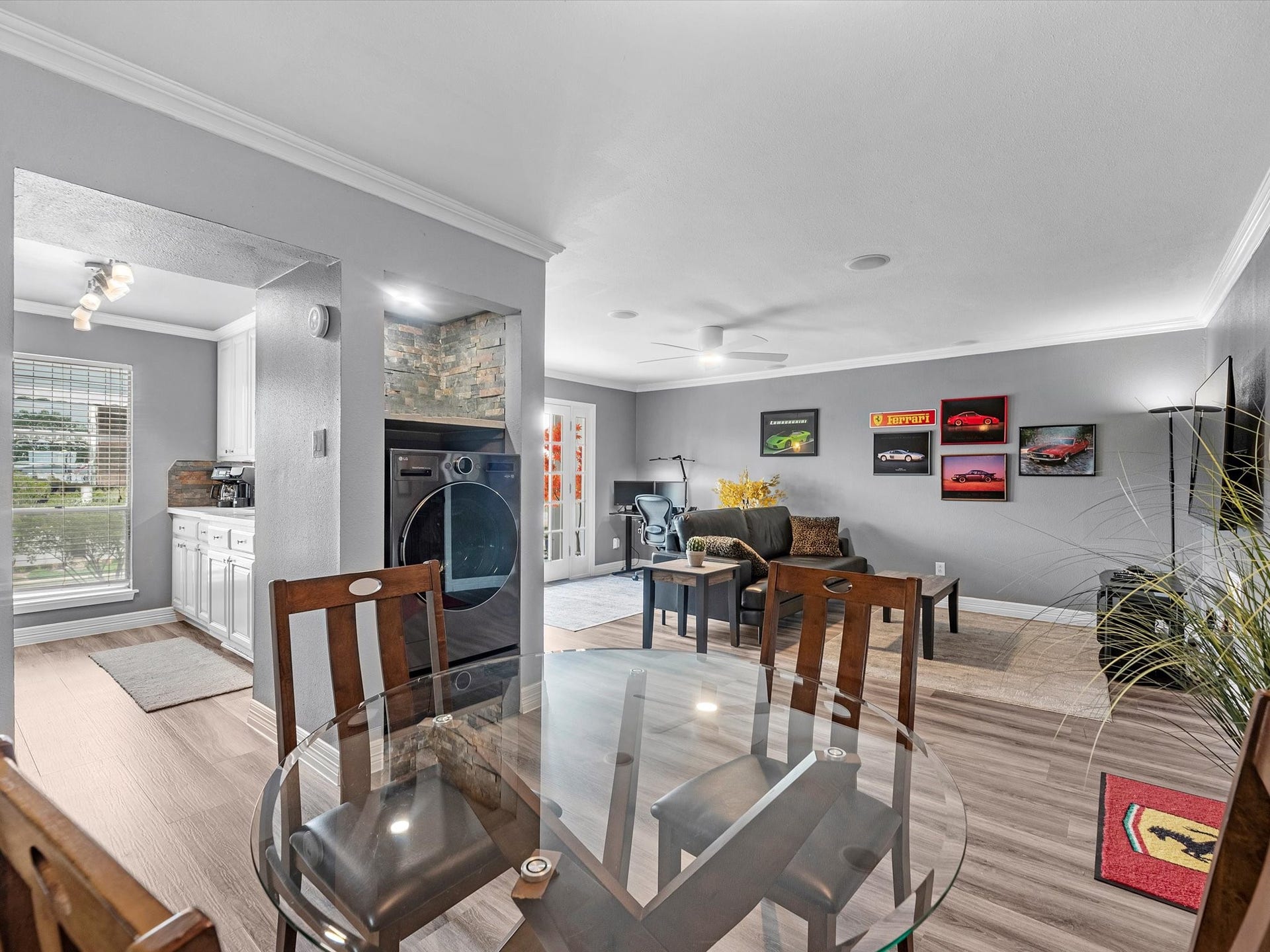 505 Westcott Street, #308, Houston, TX 77007