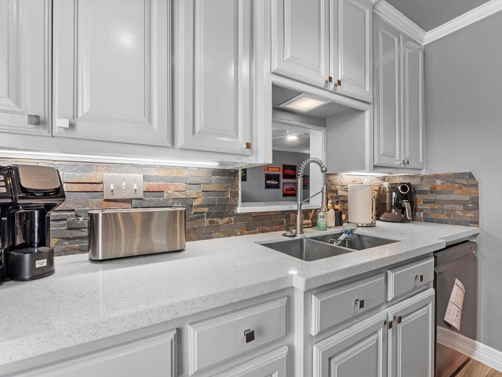 505 Westcott Street, #308, Houston, TX 77007