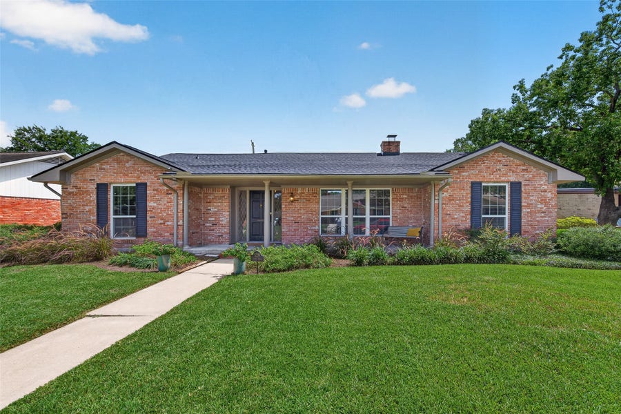 Property photo for 5239 Lymbar Drive, Houston, TX