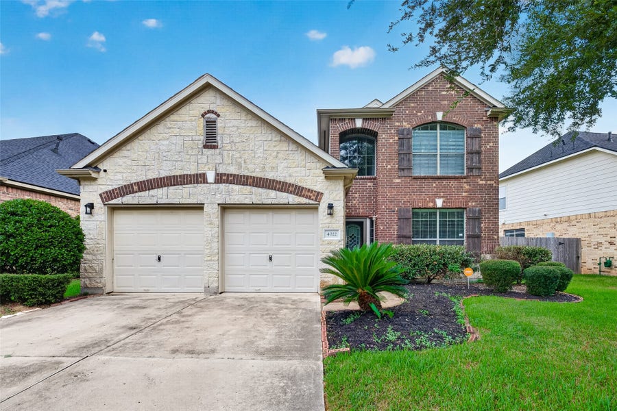 Property photo for 4022 Regal Stone Lane, Sugar Land, TX