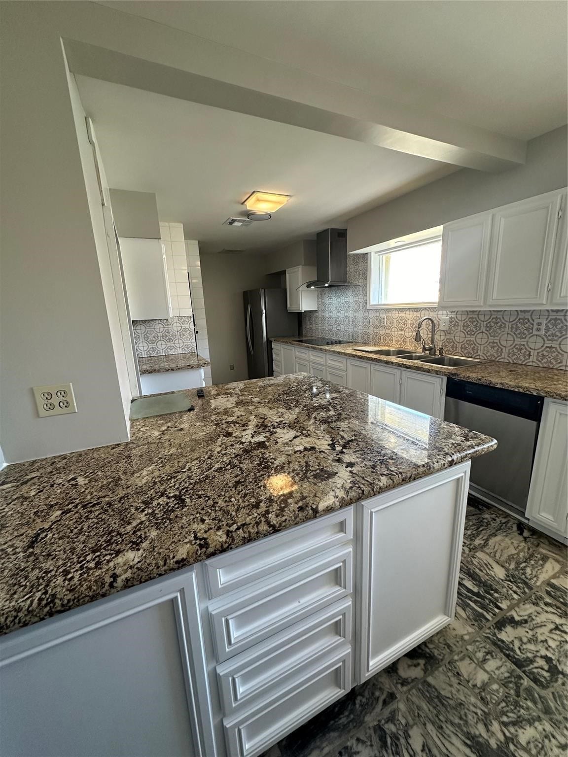 1705 Marlock Lane, Pasadena, TX 77502