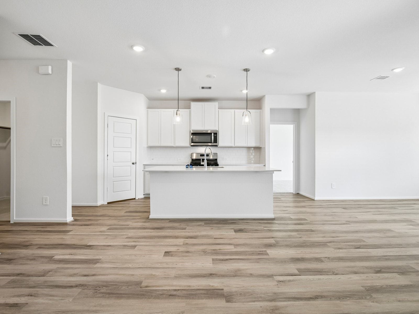 31016 Rova Boat Drive, Huffman, TX 77336