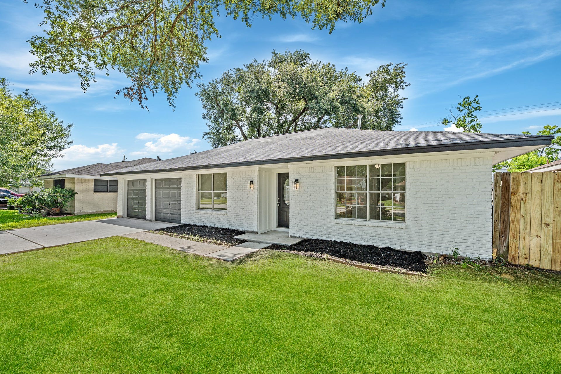 111 Princess Drive, Houston, TX 77034 111 Princess Drive, Houston, TX 77034
