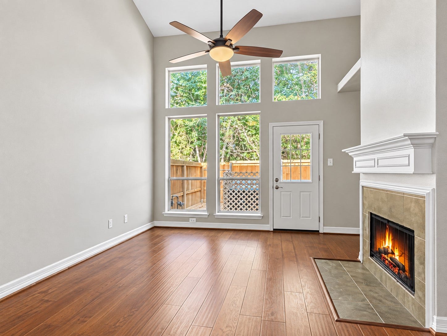 96 S Piper Trace, The Woodlands, TX 77381 96 S Piper Trace, The Woodlands, TX 77381