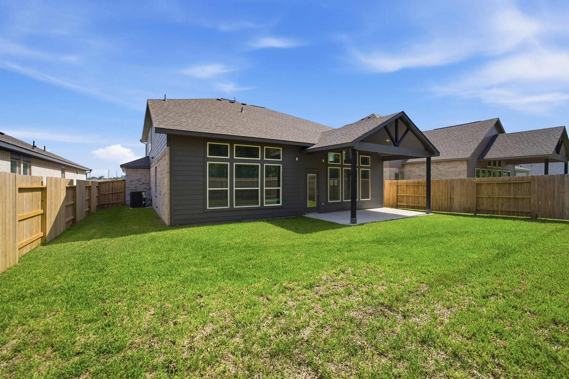 2818 River Juniper Lane, Crosby, TX 77532 2818 River Juniper Lane, Crosby, TX 77532