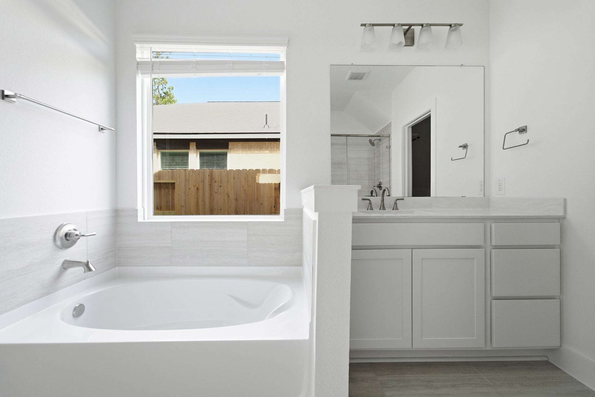 2818 River Juniper Lane, Crosby, TX 77532 2818 River Juniper Lane, Crosby, TX 77532