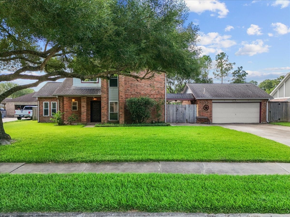 1016 Glenshannon Avenue, Friendswood, TX 77546 1016 Glenshannon Avenue, Friendswood, TX 77546