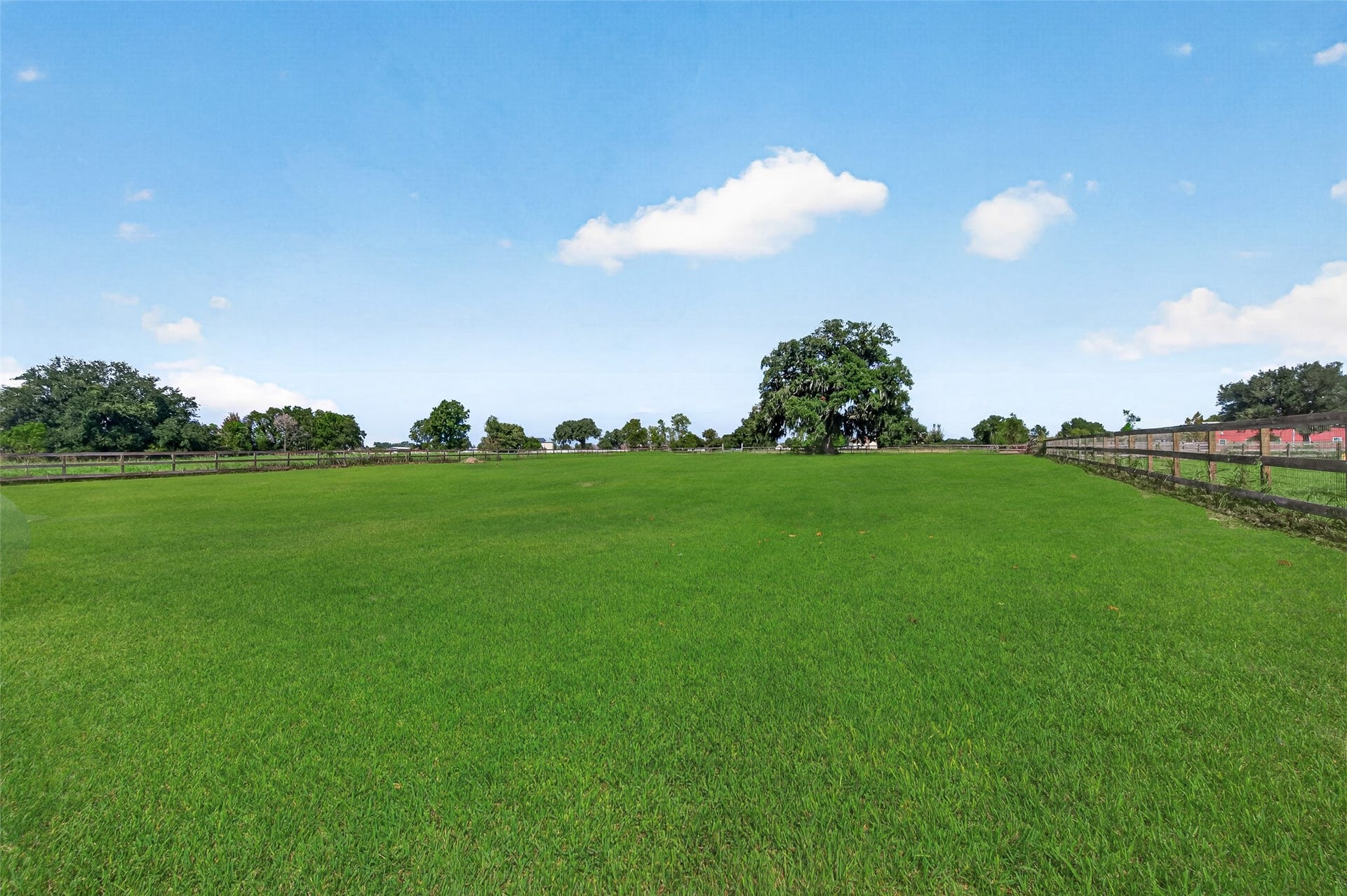 2926 Horse Trail Drive, Rosharon, TX 77583 2926 Horse Trail Drive, Rosharon, TX 77583
